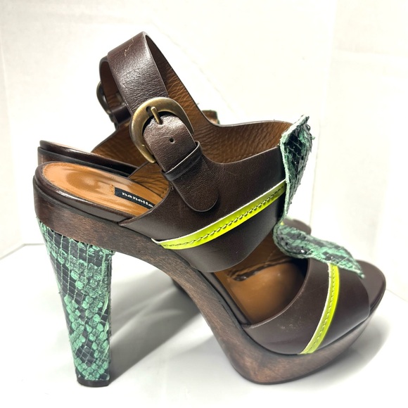 Rare!!Highly sought out…Y2K Nanette Lepore Snakeskin Platform Heels Size 6 - Picture 3 of 8